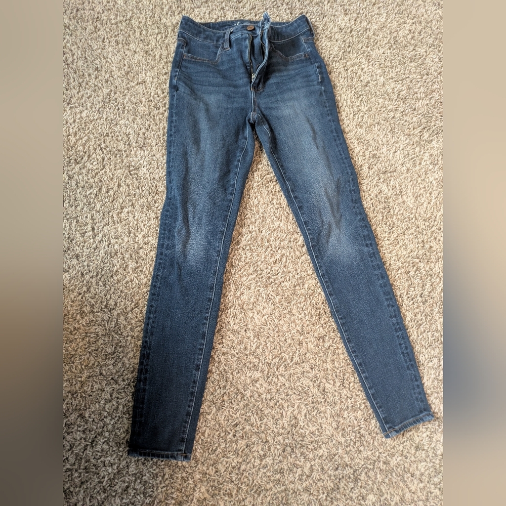 American Eagle Super High Rise Jegging